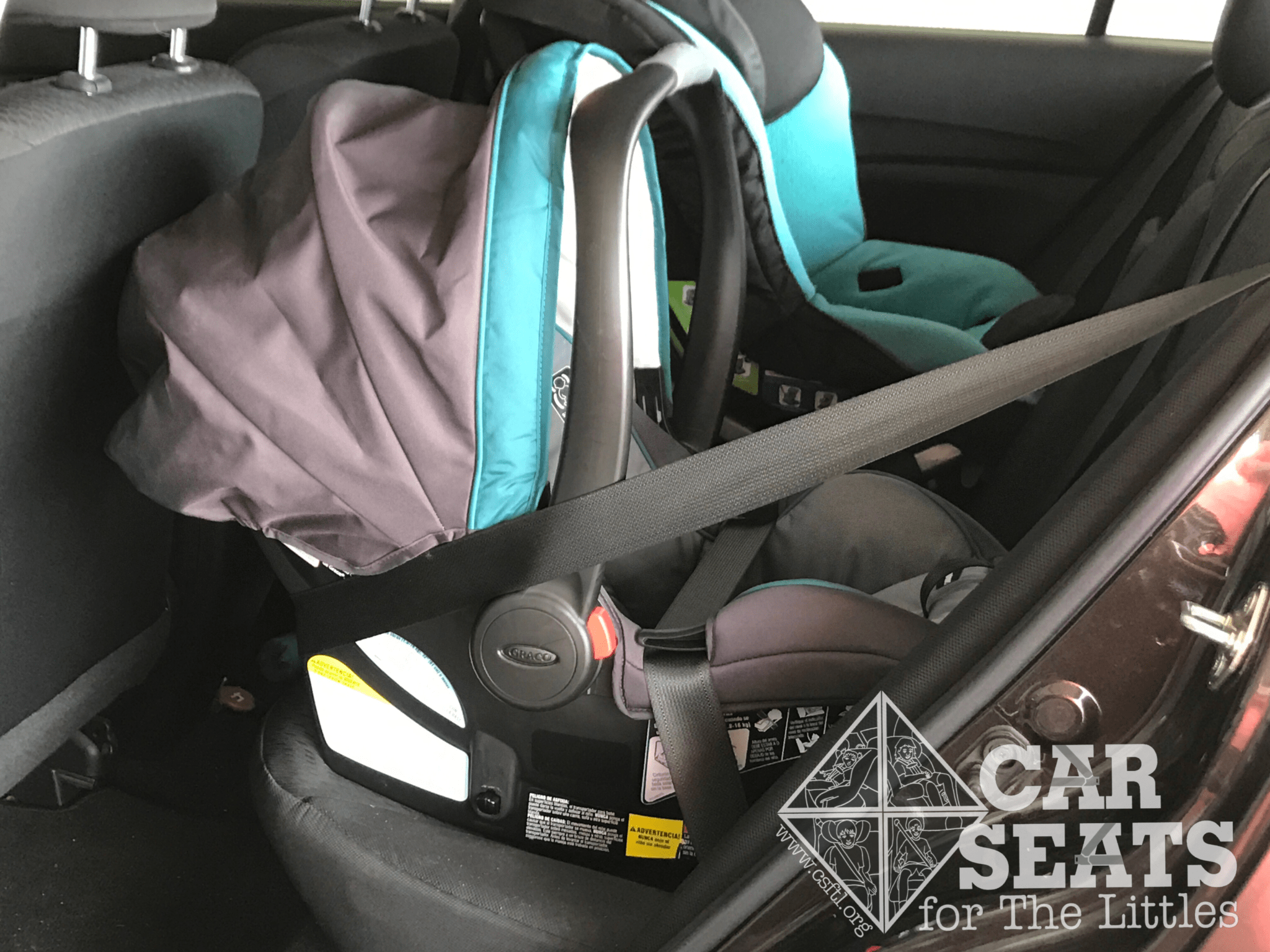 Graco Snugride Snuglock 35 Review Car Seats For The Littles - How To Install Graco Car Seat With Seatbelt