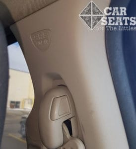 Vehicle seat belt height adjuster