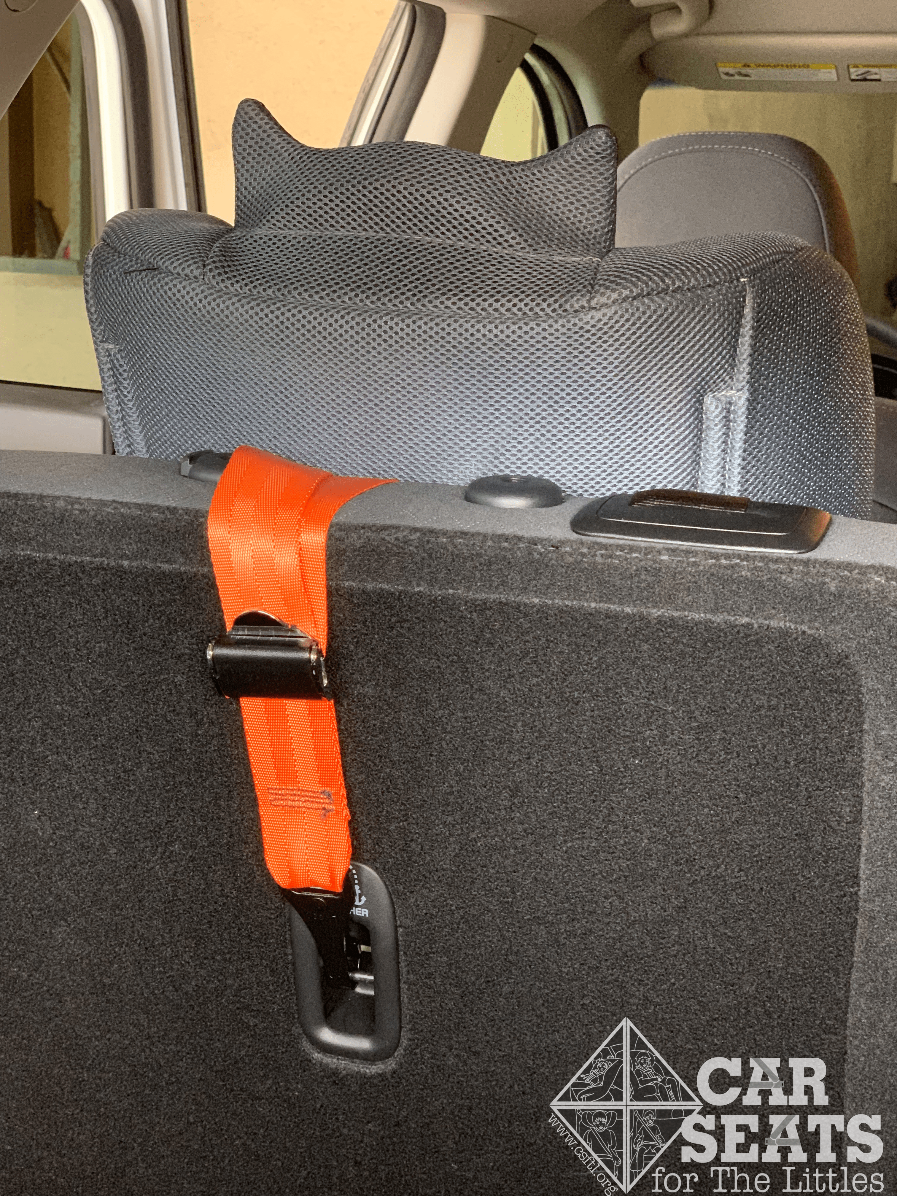 Baby Car Seat Extension Hook Strap 160mm New  Fits anchor point 