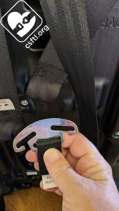 Graco Tranzitions SnugLock splitter plate harness off