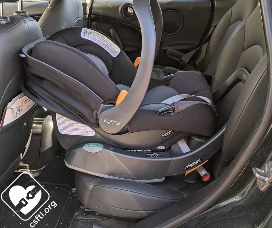 Chicco Keyfit 35 Review Car Seats For The Littles - Chicco Infant Car Seat Installation