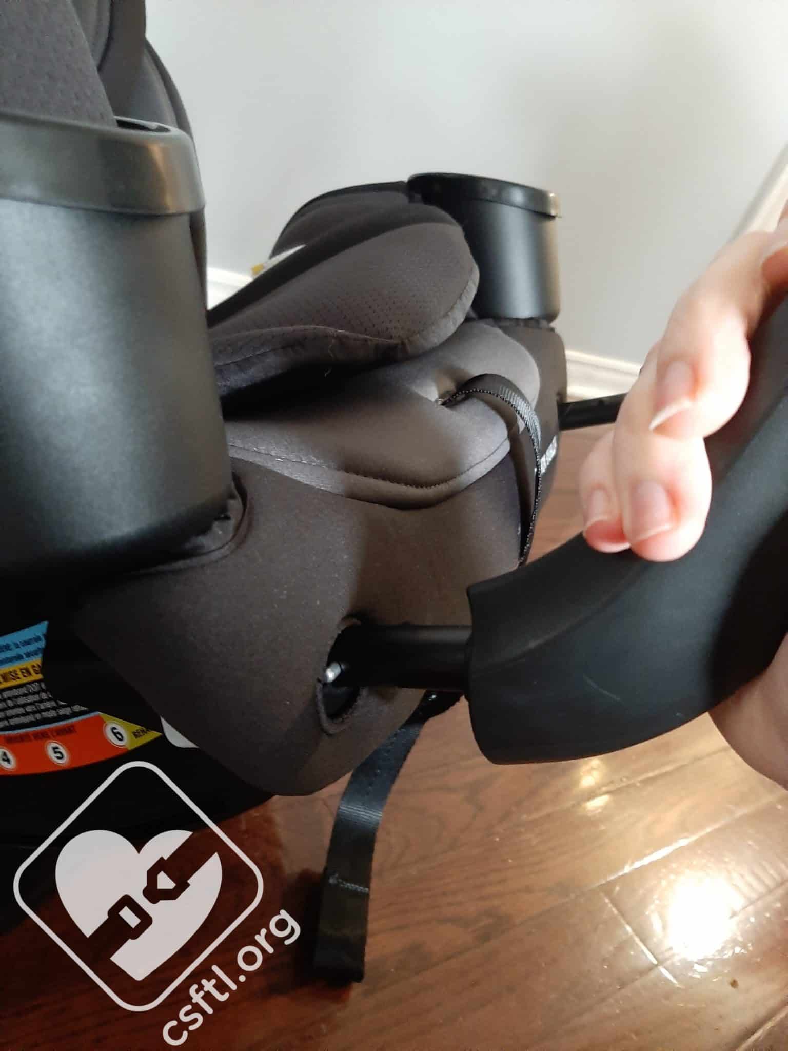 Graco TrioGrow SnugLock Review - Canada - Car Seats For The Littles - How To Install Graco Triogrow Snuglock Rear Facing