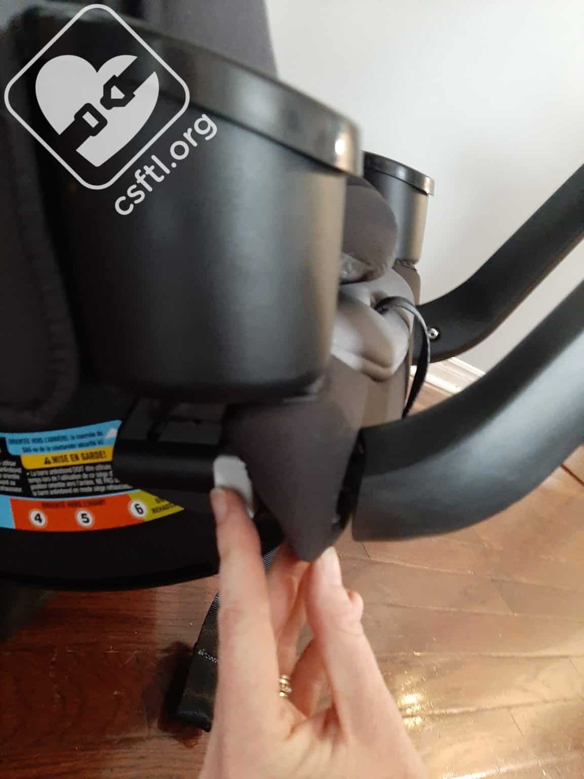 Graco TrioGrow SnugLock Review - Canada - Car Seats For The Littles - How To Install Graco Triogrow Snuglock Rear Facing