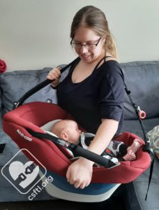 Using the Maxi Cosi Coral XP's inner shell with Crossbody strap