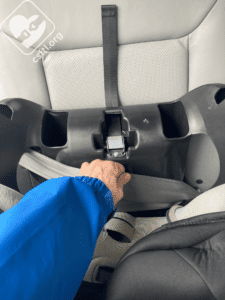 Fixing a tilting or tipping car seat