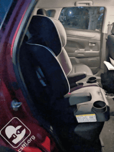 Safety 1st Comfort Ride vehicle seat belt