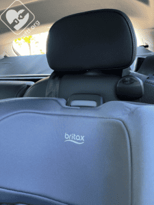 Britax Poplar headrest interference 2021 Volvo V90 XC